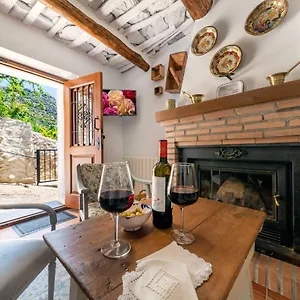 Casa Tita Maria Guest house Bubion
